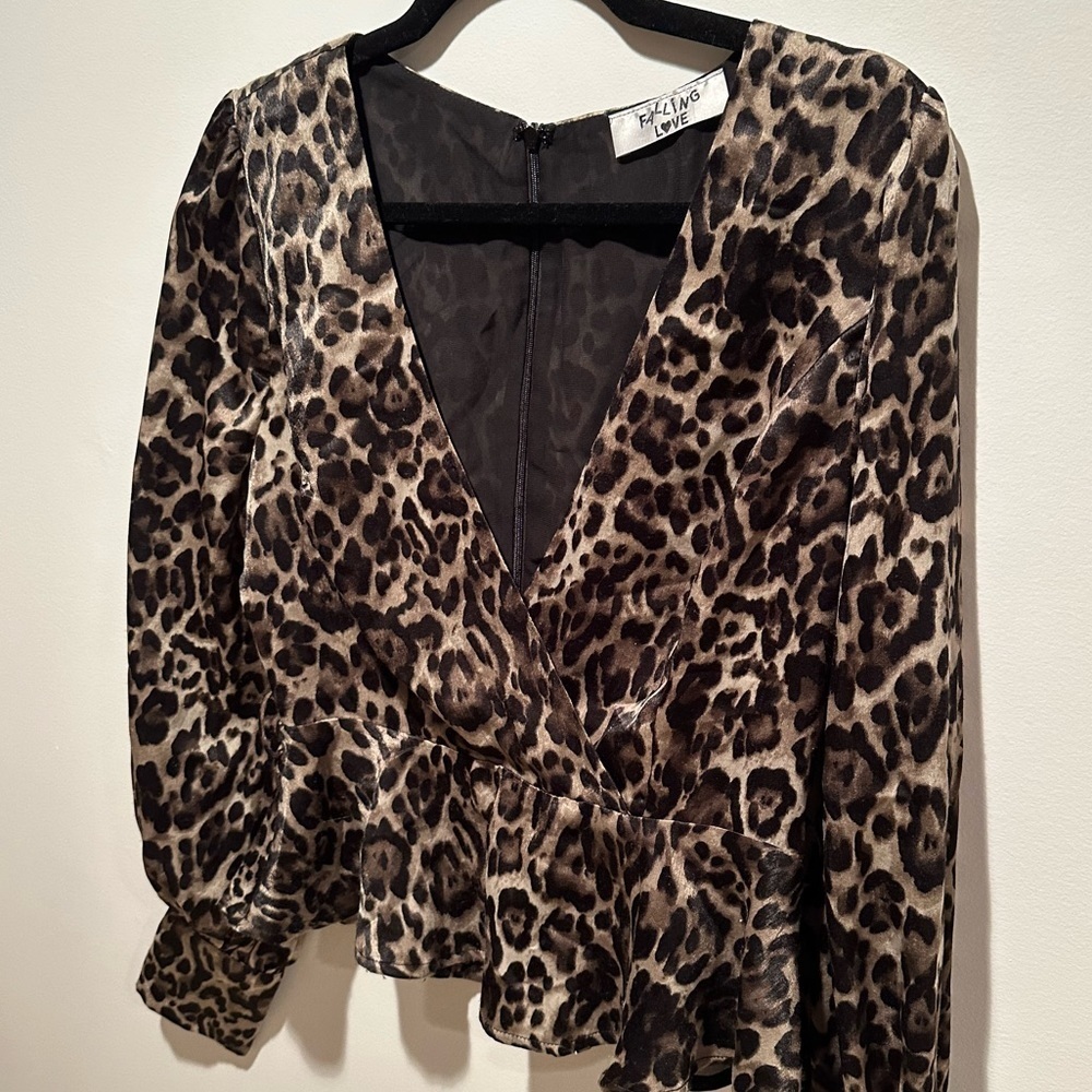 Peplum Cheetah Blouse​​​ - Picture 2 of 6